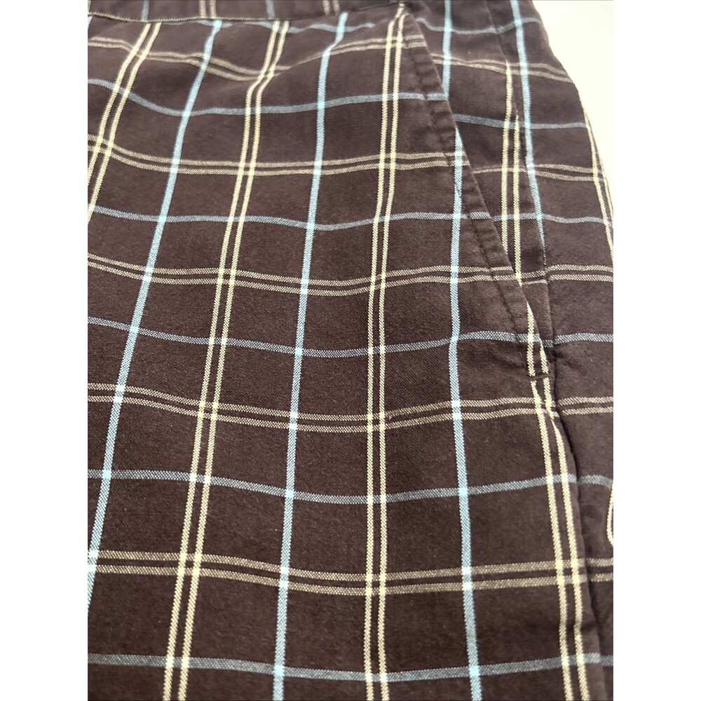 Original Penguin Men's Shorts Brown Plaid Size 30 - Picture 3 of 16